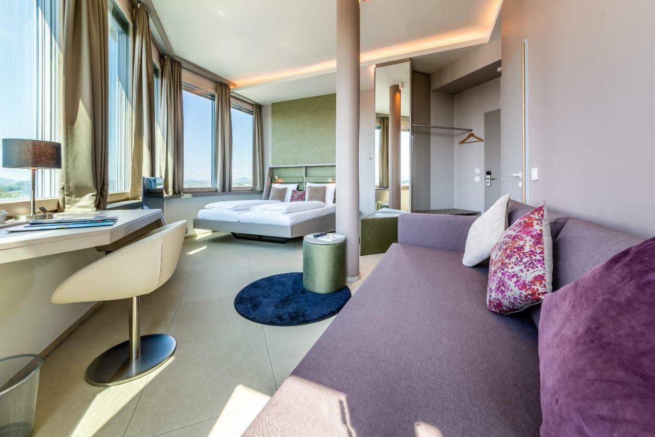 Aquaturm Hotel & Energie رادولفزيل ام بوندنز المظهر الخارجي الصورة